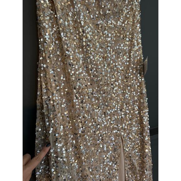 Mac Duggal Sequin One Shoulder Gown With Embellishments 10729 NEW Size 10 - Picture 13 of 16